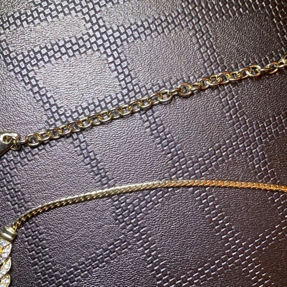 2 for 1 necklaces - Picture 3 of 3